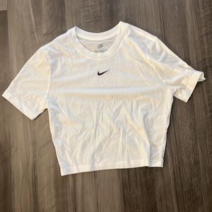Nike crop Tee